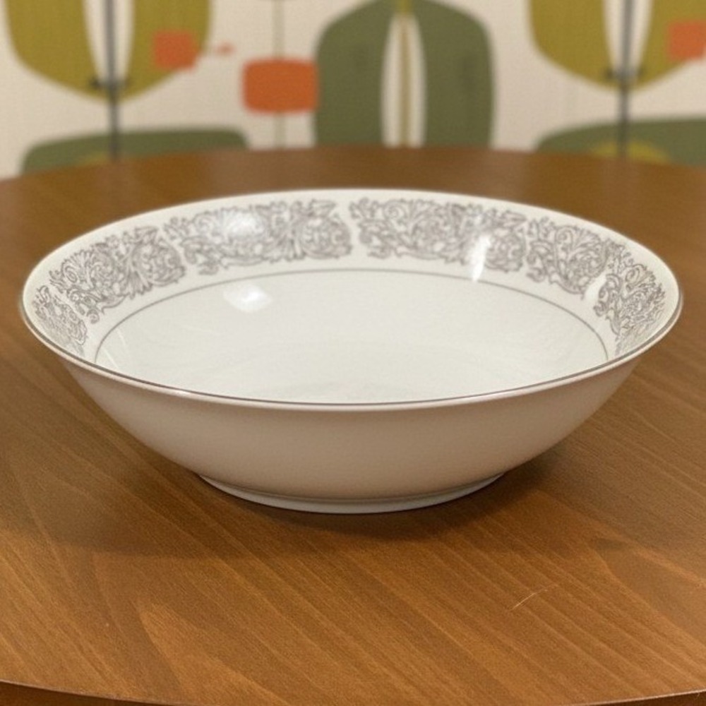 Brookwood Porcelain "Santiago" Round Vegetable Bowl #M2001, Vintage Serveware